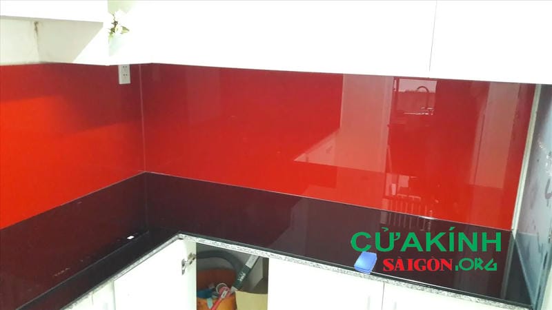 Kính ốp bếp màu chất lượng Bình Chánh Kính ốp bếp màu chất lượng Bình Chánh