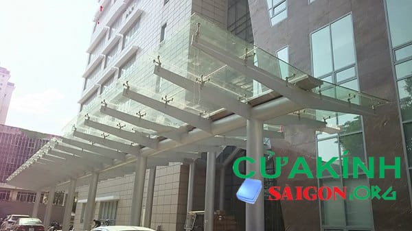 Thi công mái che kính, mái hiên kính cường lực Thi công mái che kính, mái hiên kính cường lực